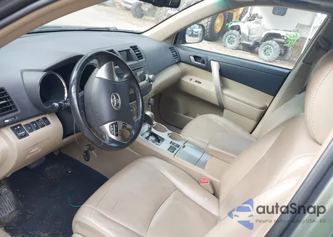 2012 Toyota Highlander Se V6 z USA, uszkodzony, nr VIN 5TDBK3EH3CS153508